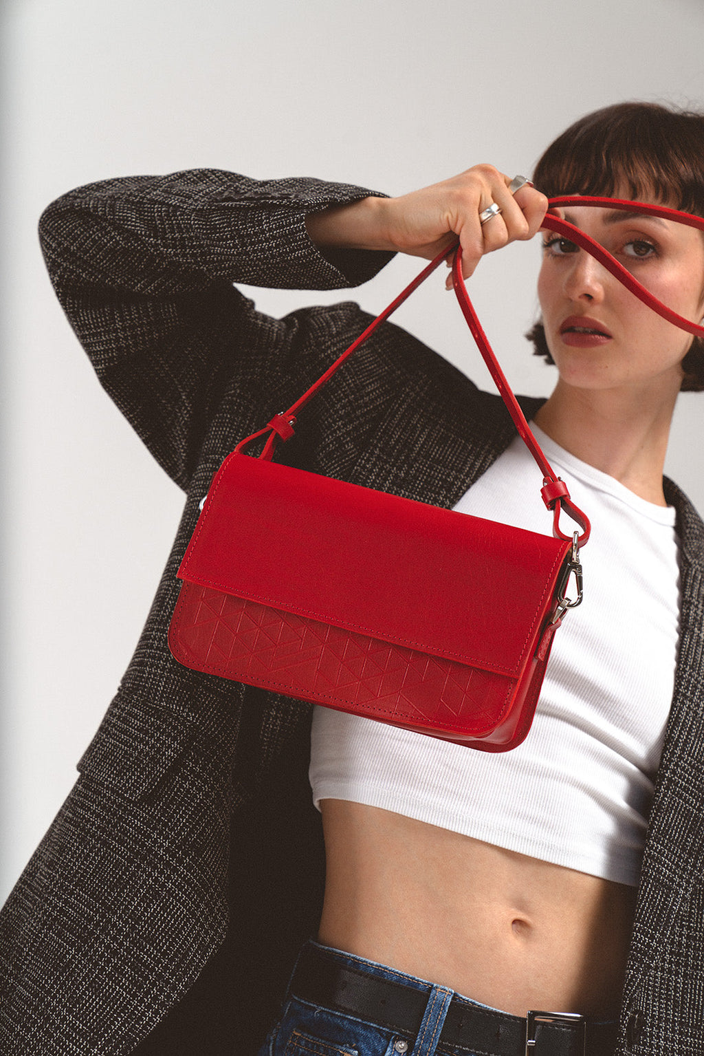 Leather Shoulder Bag - Curie (Red Vectors)