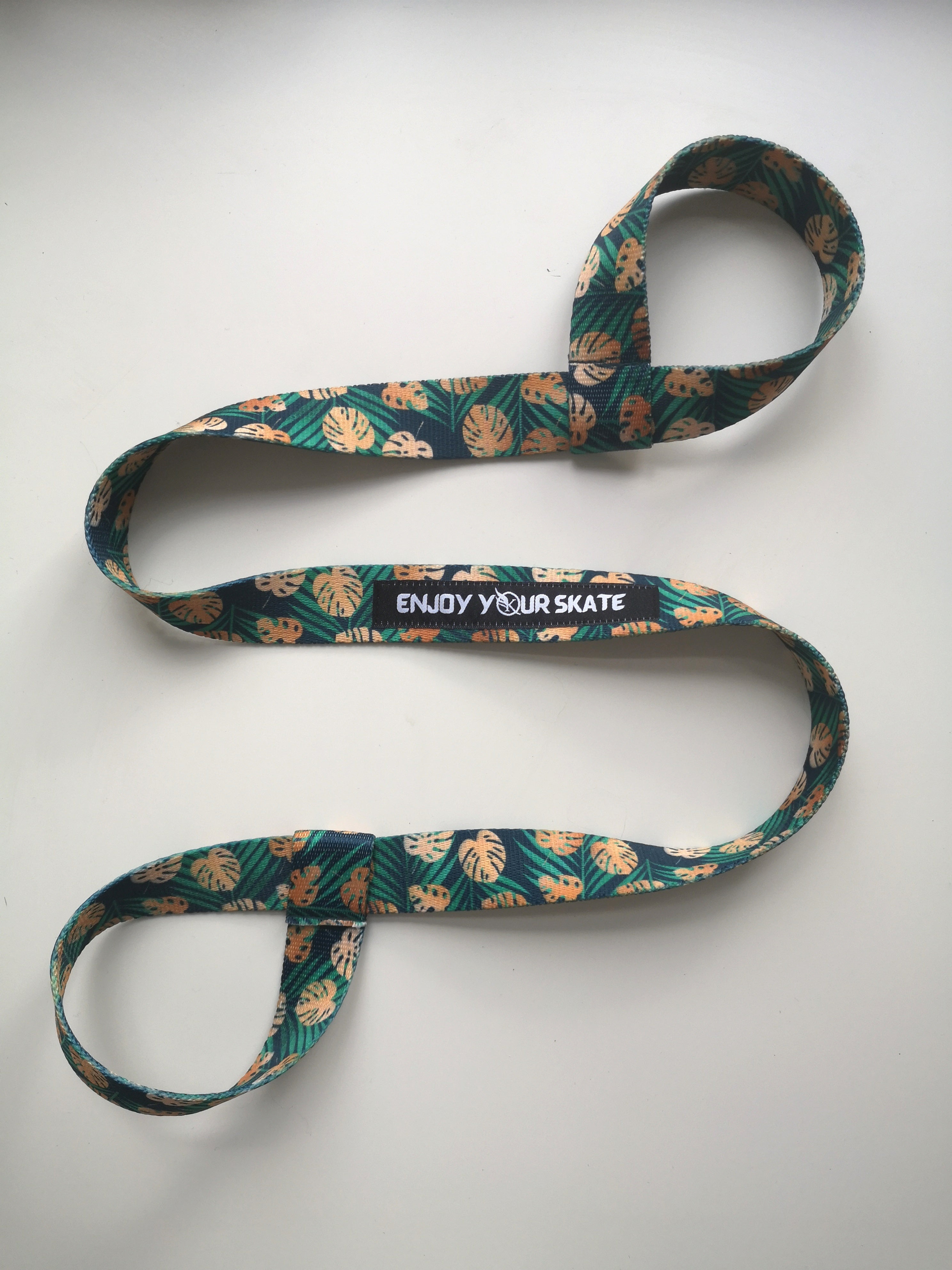 Leash MONSTERA